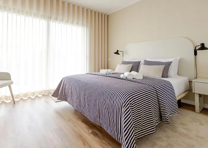 Paraiso Da Foz - By Sch *